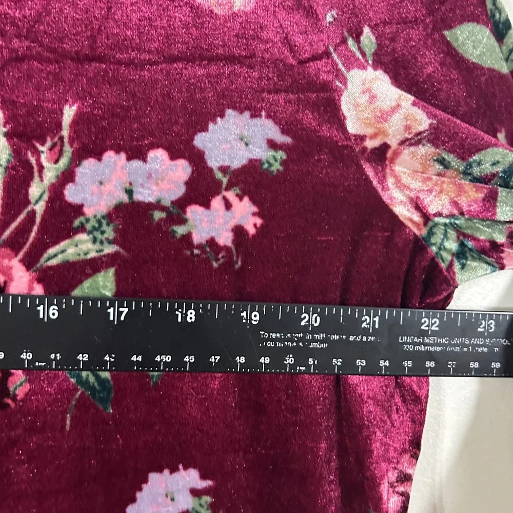 No Boundaries Burgundy Floral Velvet Long Sleeve Top XXXL/3XG Cut Out - Picture 10 of 13